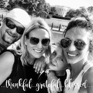 Meet your Posher, Raychelle